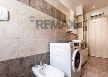 Bagno - Bilocale Via Vittorio Emanuele II
34, Valera Fratta - foto 17