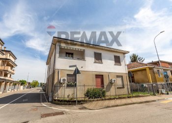 Casa all\'aperto - Bilocale Via Vittorio Emanuele II
34, Valera Fratta - foto 23