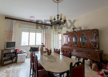 Sala da pranzo - Appartamento Via Sebastiano Olivieri
 
31, Siracusa - foto 10