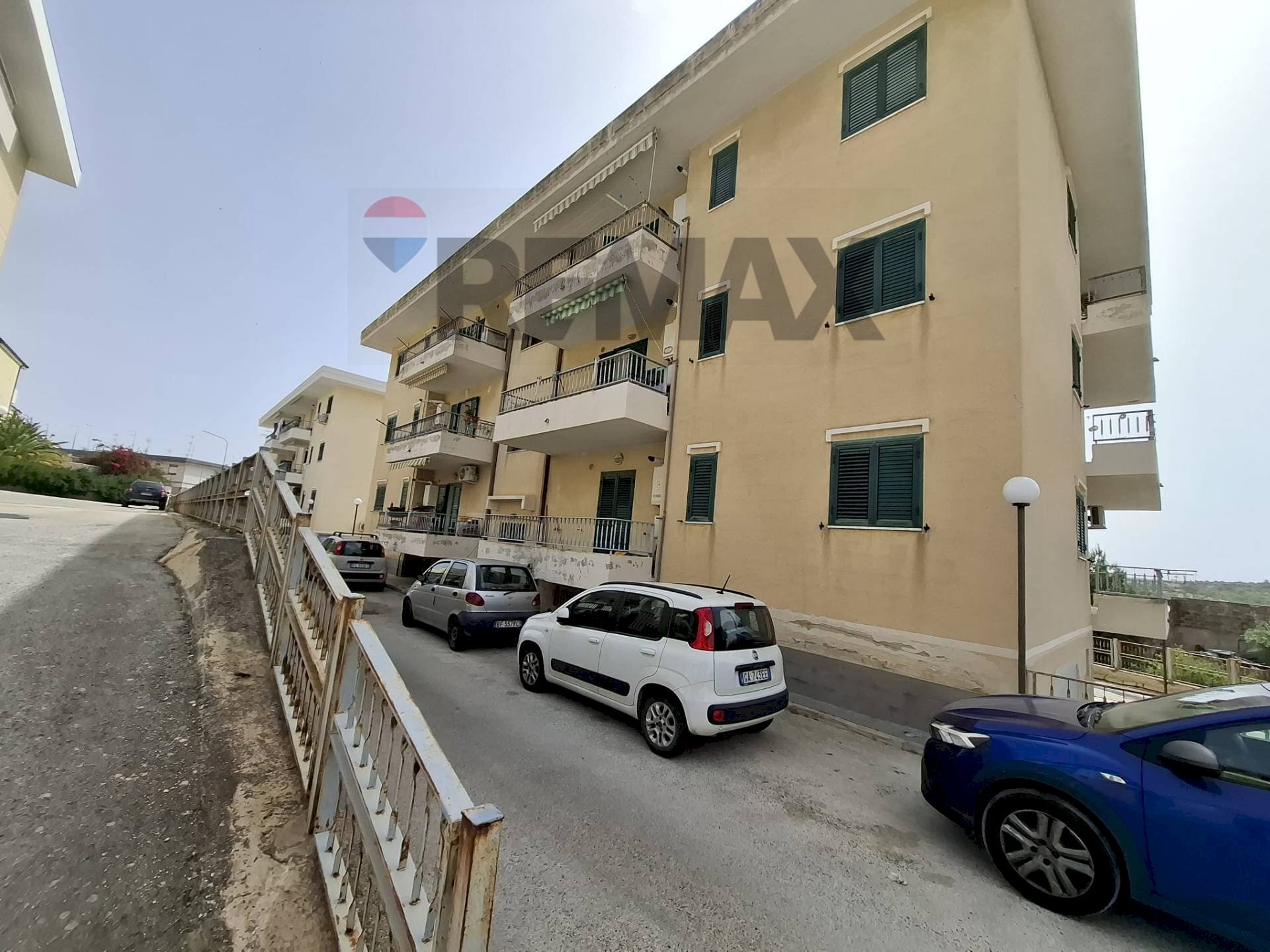 Edificio all\'aperto - Trilocale Via Mario Montessori
 
23, Noto - foto 3