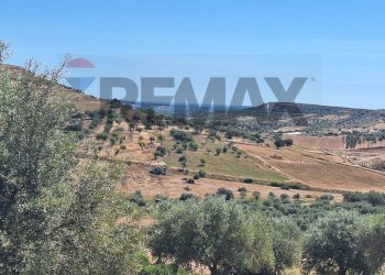 Vista delle montagne - Terreno agricolo Contrada Casale
snc, Noto - foto 5