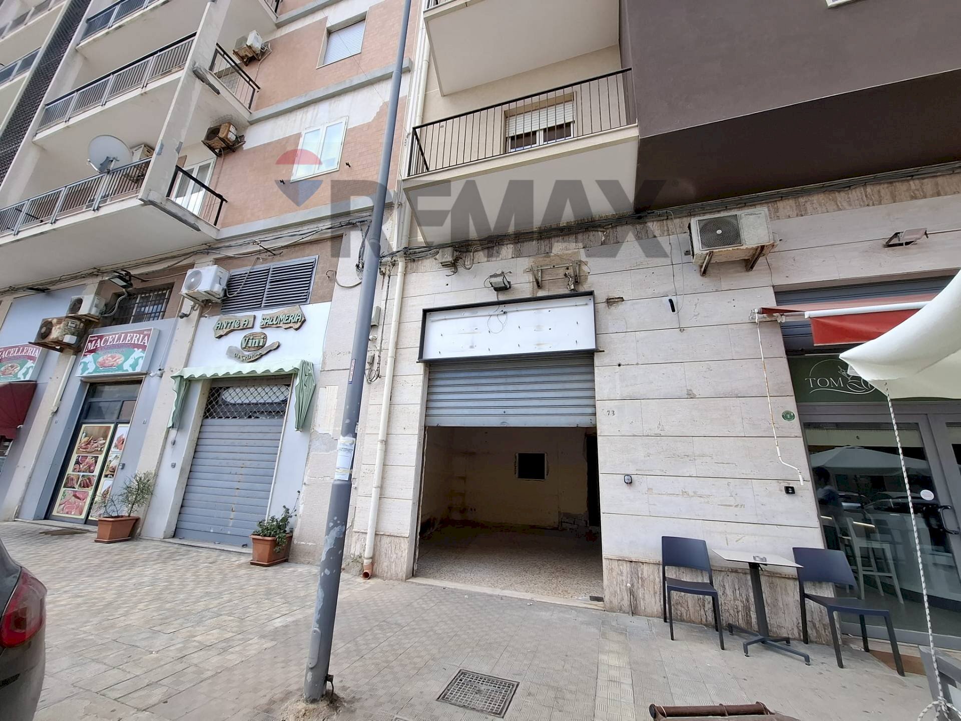 Edificio all\'aperto - Locale Commerciale Viale Tunisi
73, Siracusa - foto 3