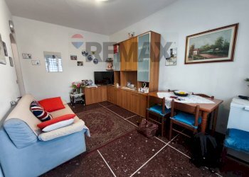 Sala da pranzo - Trilocale Mazzini
 
32, Albisola Superiore - foto 3