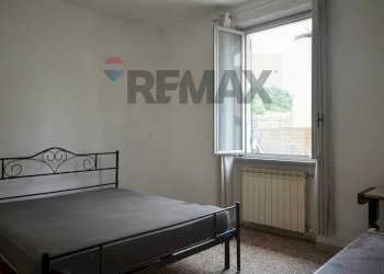 Camera / camera da letto - Independent house 977R+VWG Carcare, Provincia di Savona, Carcare - photo 23