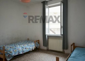 Camera / camera da letto - Independent house 977R+VWG Carcare, Provincia di Savona, Carcare - photo 29