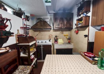 Cucina - Independent house Montezemolo - photo 36