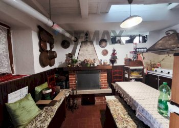 Soggiorno - Independent house Montezemolo - photo 38