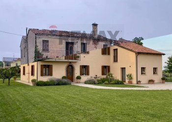 Casa all\'aperto - Rustico via Fratelli Bandiera, Noventa Vicentina - foto 3
