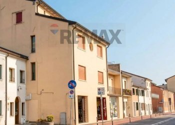 Edificio all\'aperto - Shop Noale - photo 5
