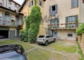Edificio all\'aperto - Apartment Bergamo - photo 26