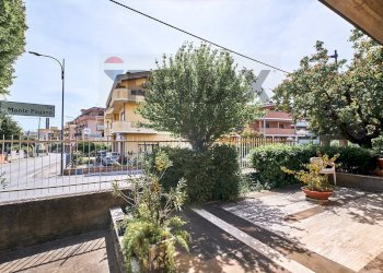 Edificio all\'aperto - Villa Via Rigopiano
157, Pescara - foto 7