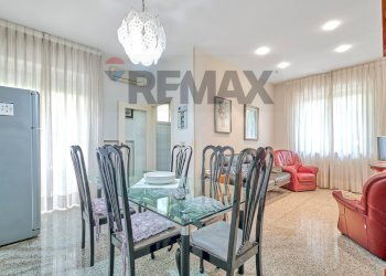 Sala da pranzo - Villa Via Rigopiano
157, Pescara - foto 20