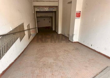 Hall / corridoio - Box Ancona - foto 22