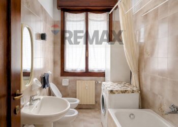 Bagno - Bilocale Piazza Facheris
 
3, Presezzo - foto 6
