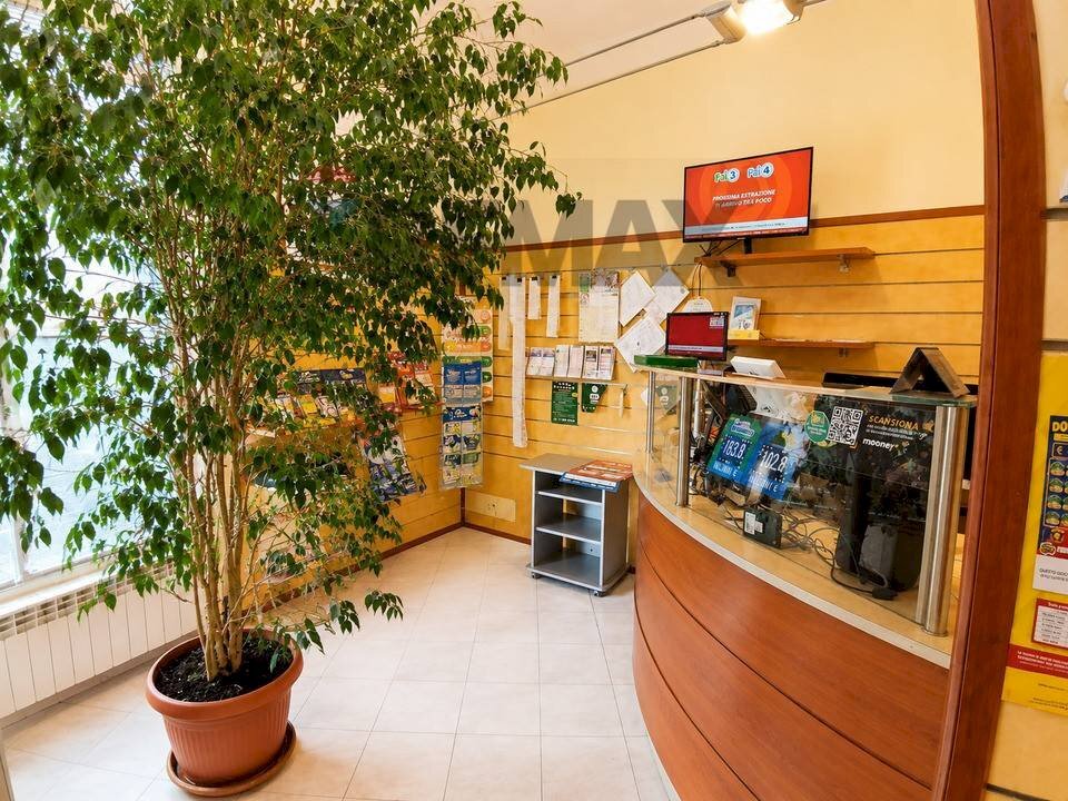Cucina - Commercial Activity P.le Lombardia
7, Novara - photo 3