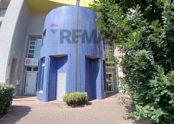 Casa all\'aperto - Attività Commerciale P.le Lombardia
7, Novara - foto 5