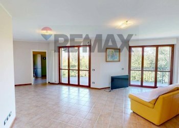 Soggiorno - Four-room apartment Via Assi San Paolo
 
24, Pavia - photo 3