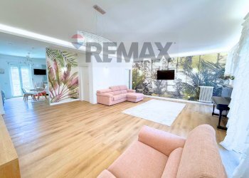 Soggiorno - Four-room apartment Via Gorizia
8, Foggia - photo 4