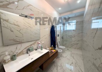 Bagno - Four-room apartment Via Gorizia
8, Foggia - photo 16