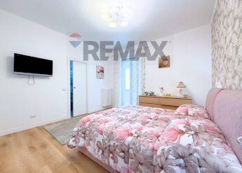 Camera / camera da letto - Four-room apartment Via Gorizia
8, Foggia - photo 21