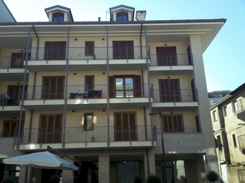 106_0093 - Two-room apartment P.za B. Garzena
 
11, Settimo Torinese - photo 1