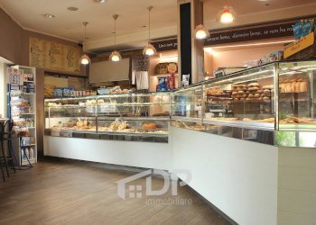 Foto 4 - Attività Commerciale Via della Libertà
70, Palombara Sabina - foto 4