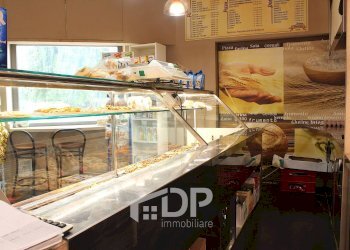 Foto 12 - Attività Commerciale Via della Libertà
70, Palombara Sabina - foto 12