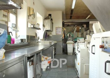 Foto 30 - Attività Commerciale Via della Libertà
70, Palombara Sabina - foto 30