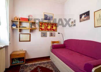 Soggiorno - Quadrilocale Via Castone Di Rezzonico
 
29, Parma - foto 12