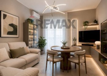 Sala da pranzo - Four-room apartment Via Castone Di Rezzonico
 
29, Parma - photo 1