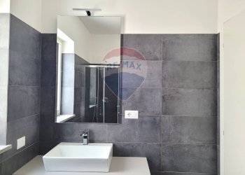 Bagno - Bilocale Via Giuseppe Bignami, Fiumicino - foto 5