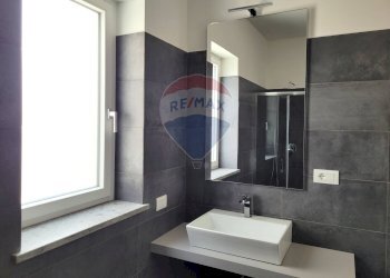 Bagno - Bilocale Via Giuseppe Bignami, Fiumicino - foto 17