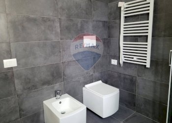 Bagno - Bilocale Via Giuseppe Bignami, Fiumicino - foto 18