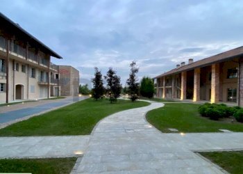 Piazzetta casa Bonora - Three-room apartment Via Sant'Isidoro
 
1, Bogogno - photo 1