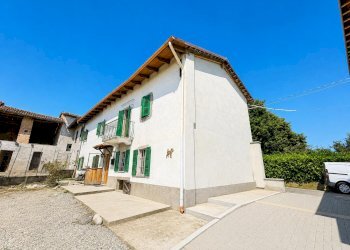 Independent house Penango - photo 1