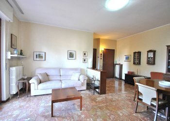 Foto 3 - Trilocale Via Fratelli Cervi
 
1, Vimercate - foto 3