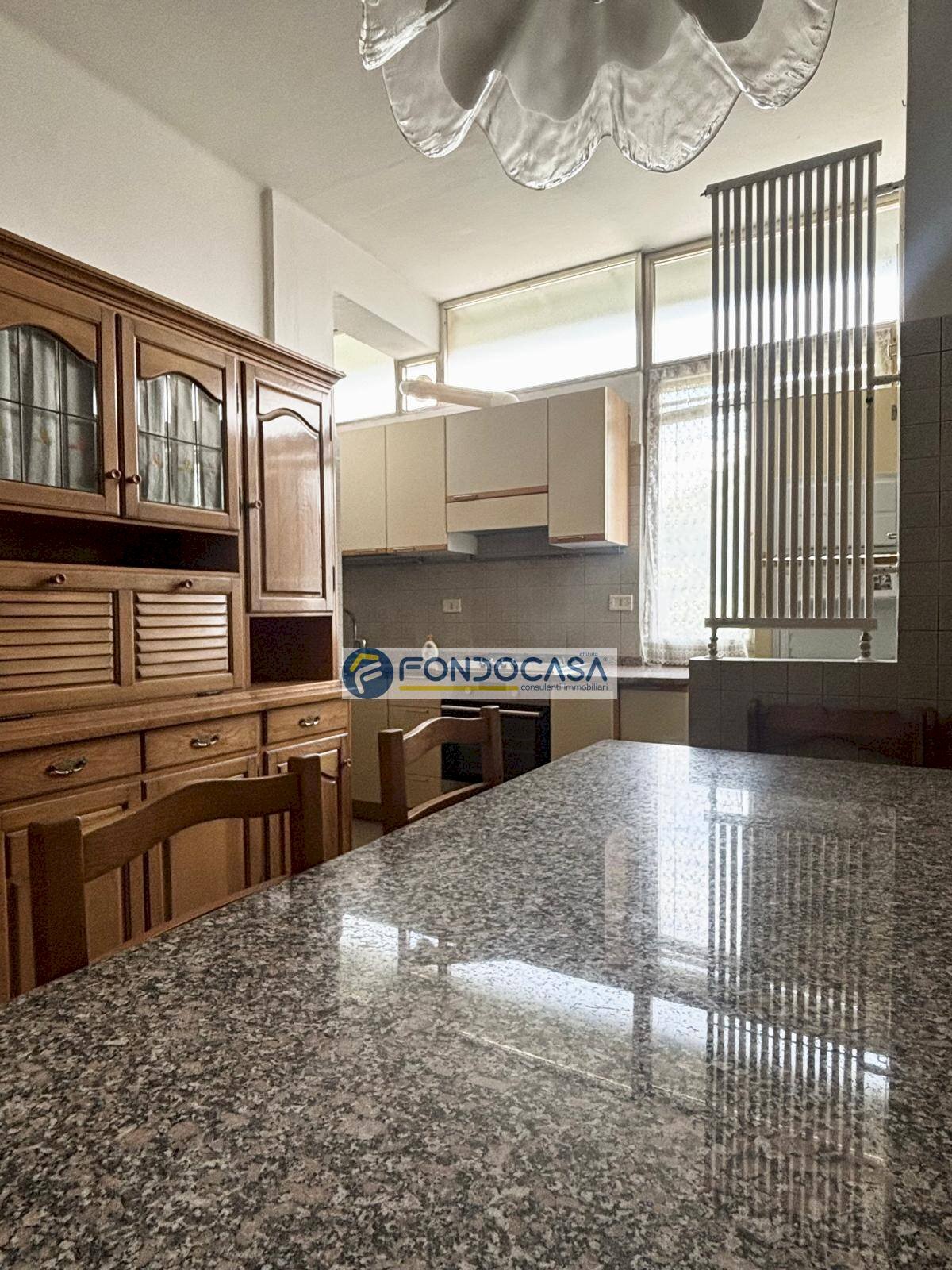 Cucina - Four-room apartment Via molina, Carrara - photo 2