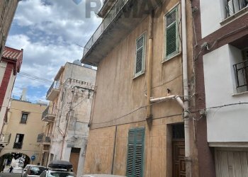 Edificio all\'aperto - Three-room apartment Via Dell'Arco, Bagheria - photo 1