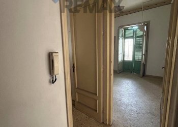 Hall / corridoio - Three-room apartment Via Dell'Arco, Bagheria - photo 4