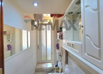 Bagno - Quadrilocale Largo Del Pettirosso
 
8, Palermo - foto 16