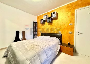 Camera / camera da letto - Three-room apartment Scandiano - photo 11