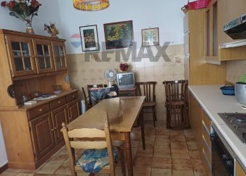 Cucina - Casa indipendente via Antonio Gramsci
 
29, Chiaramonte Gulfi - foto 2