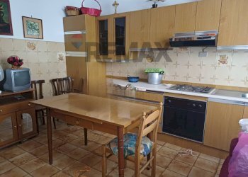 Cucina - Casa indipendente via Antonio Gramsci
 
29, Chiaramonte Gulfi - foto 3