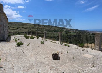 Vista delle montagne - Rustic C.da Castiglione
 
snc, Comiso - photo 40