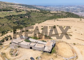 Vista delle montagne - Rustico C.da Castiglione
 
snc, Ragusa - foto 62