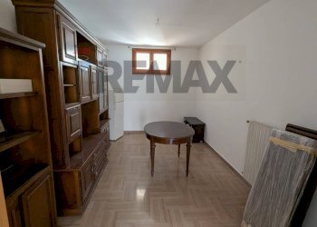 Hall / corridoio - Semi-detached house VIA SOLFERINO
 
82, Ragusa - photo 11