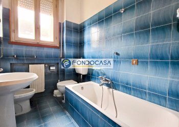 bagno - Three-room apartment Via primo Maggio
 
4, Camaiore - photo 7