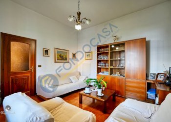 Foto 14 - Villa via salvo d'acquisto
 
5, Limbiate - photo 14