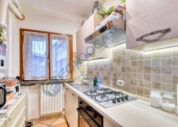 Foto 16 - Three-room apartment via abate pelizzoni
 
5, Solaro - photo 16