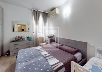 Foto 17 - Three-room apartment VIA PILANDRO
18, Desenzano del Garda - photo 17